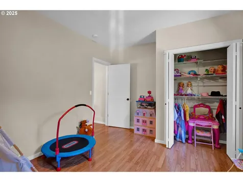 2123 Carver Street Cottage Grove OR 97424