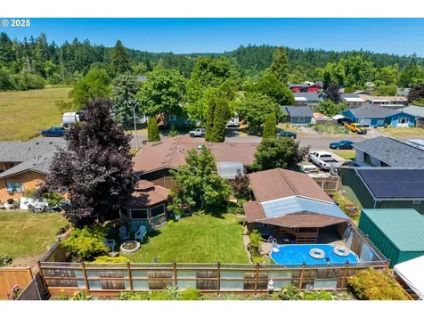 2123 Carver Street Cottage Grove OR 97424