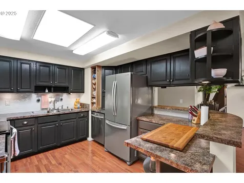 2123 Carver Street Cottage Grove OR 97424