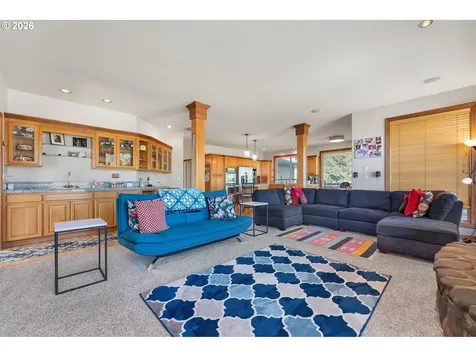 13923 SW Mistletoe Drive Portland OR 97223