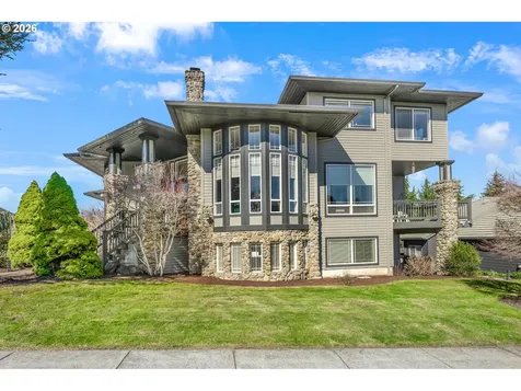 13923 SW Mistletoe Drive Portland OR 97223