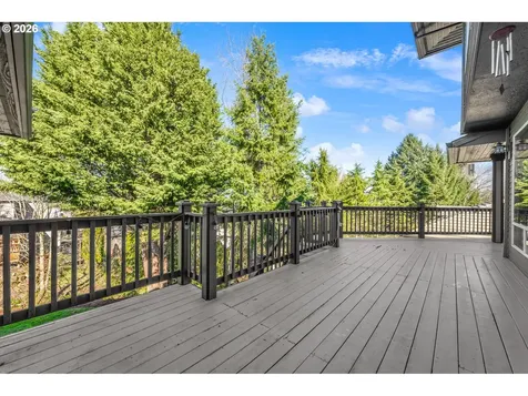 13923 SW Mistletoe Drive Portland OR 97223