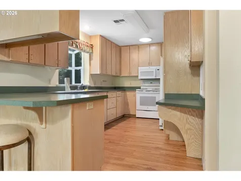 1303 Seacrest Lane Brookings OR 97415