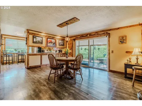 1445 NE 17th Street Gresham OR 97030