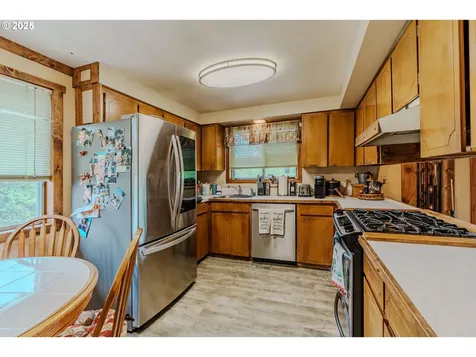 1445 NE 17th Street Gresham OR 97030