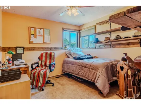 1445 NE 17th Street Gresham OR 97030