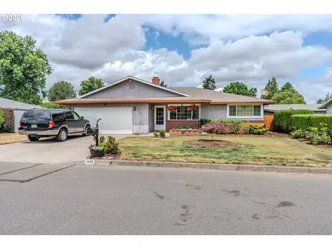 1445 NE 17th Street Gresham OR 97030