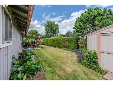 1445 NE 17th Street Gresham OR 97030