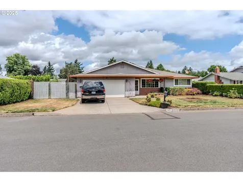 1445 NE 17th Street Gresham OR 97030