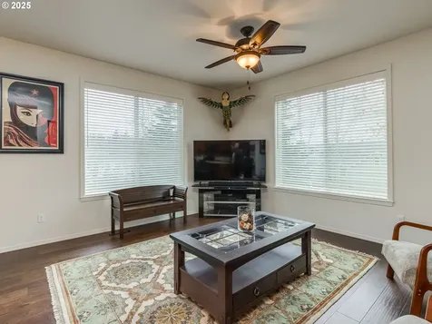 126 Stone Court Kalama WA 98625