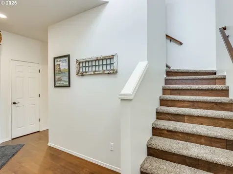 126 Stone Court Kalama WA 98625