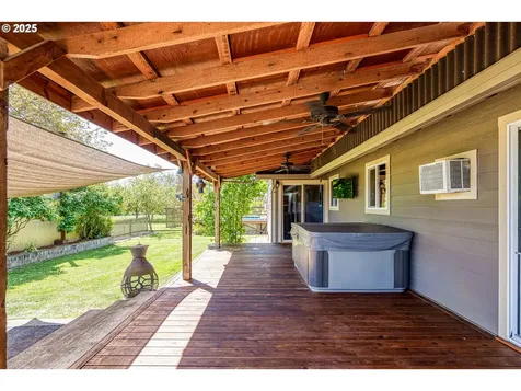 5825 NE Riverside Drive Mcminnville OR 97128