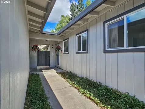 20175 SW Clarion Street Beaverton OR 97003