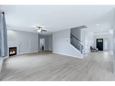 359 NW Eagle Feather Street Salem OR 97304