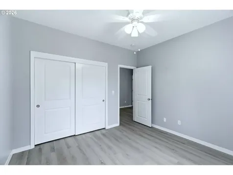 359 NW Eagle Feather Street Salem OR 97304