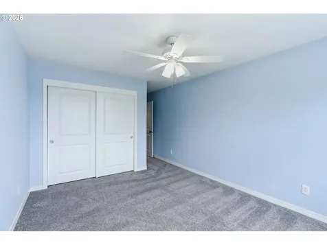 359 NW Eagle Feather Street Salem OR 97304
