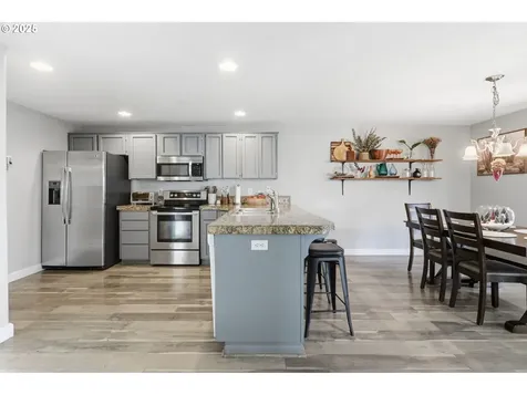 15003 NE 69th Street Vancouver WA 98682