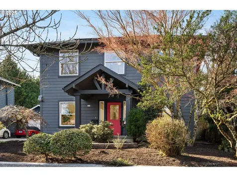 231 SE 55th Avenue Portland OR 97215