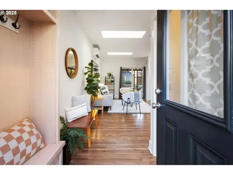 231 SE 55th Avenue Portland OR 97215