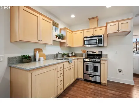 231 SE 55th Avenue Portland OR 97215