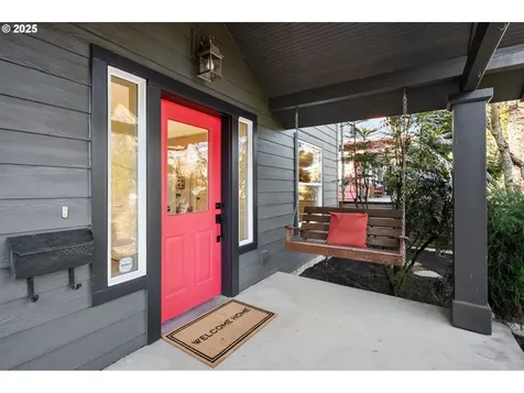 231 SE 55th Avenue Portland OR 97215