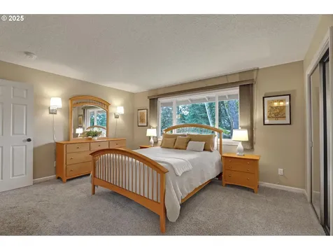 15875 SW Bull Mountain Road Portland OR 97224