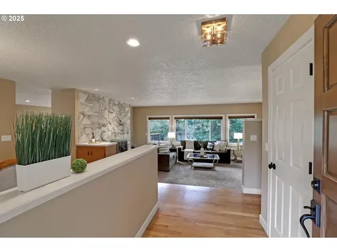 15875 SW Bull Mountain Road Portland OR 97224