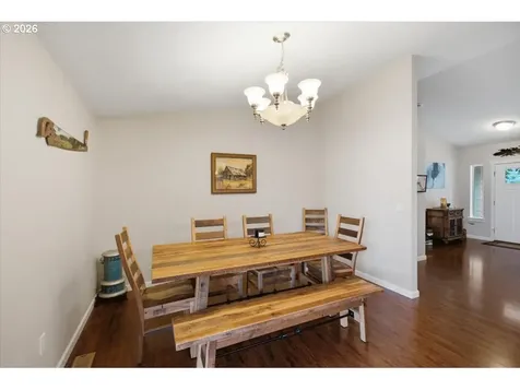 38712 River Drive Lebanon OR 97355