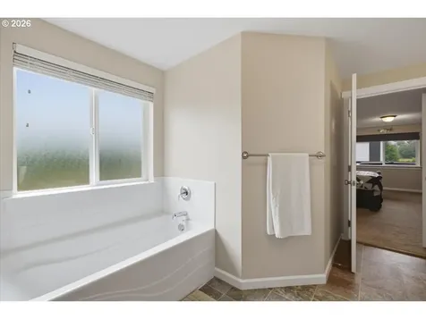 38712 River Drive Lebanon OR 97355