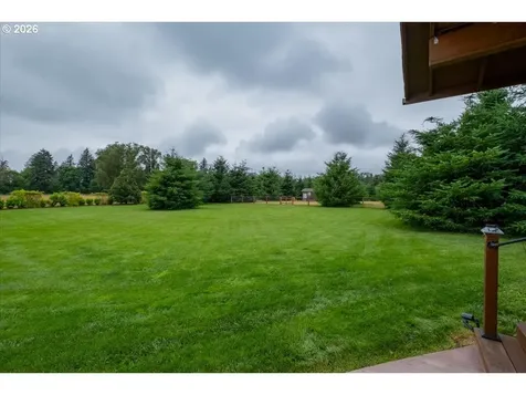 38712 River Drive Lebanon OR 97355