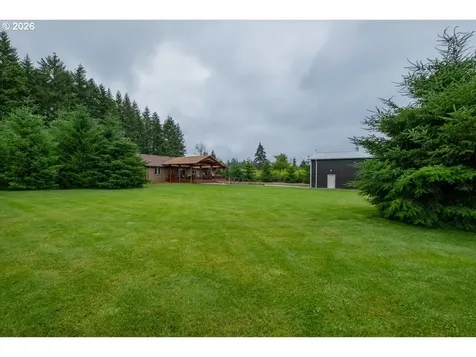 38712 River Drive Lebanon OR 97355