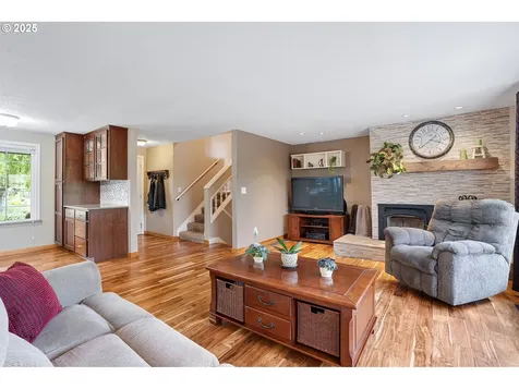 12367 Hampton Drive Oregon City OR 97045
