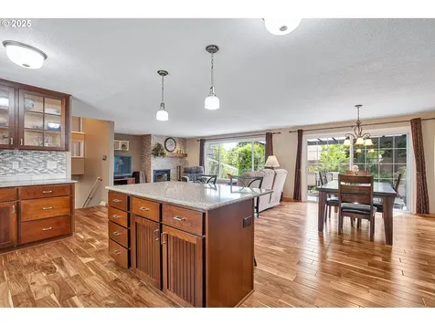12367 Hampton Drive Oregon City OR 97045