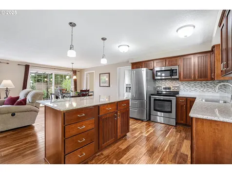 12367 Hampton Drive Oregon City OR 97045