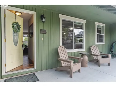 12367 Hampton Drive Oregon City OR 97045