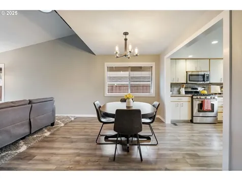 16570 SW Monterey Lane Portland OR 97224