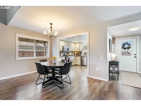 16570 SW Monterey Lane Portland OR 97224