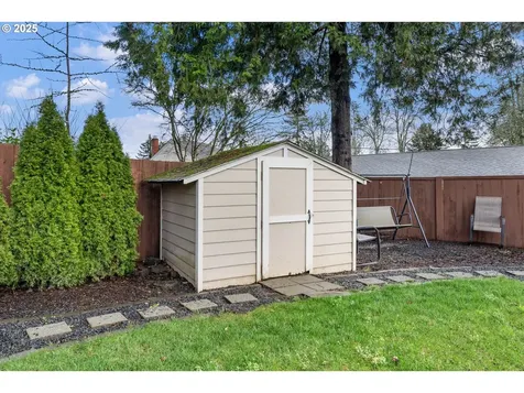 16570 SW Monterey Lane Portland OR 97224