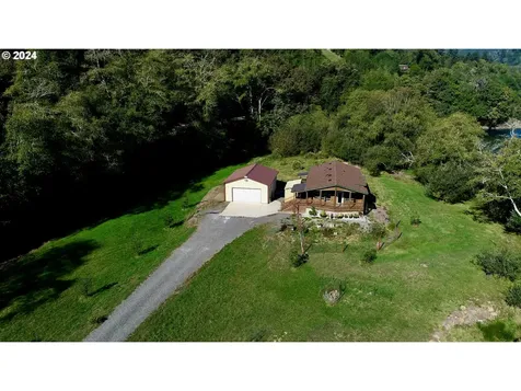 98431 S Bank Chetco River Road Brookings OR 97415