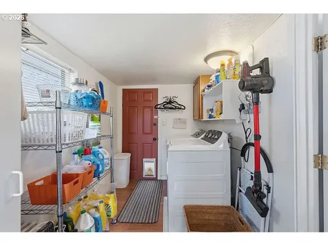 505 S Main Street Prineville OR 97754