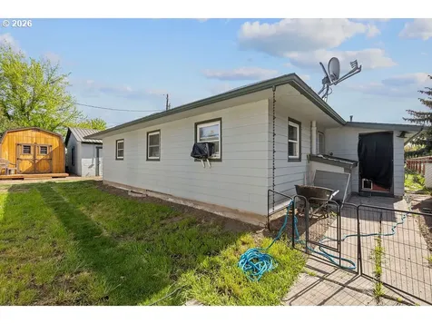 505 S Main Street Prineville OR 97754