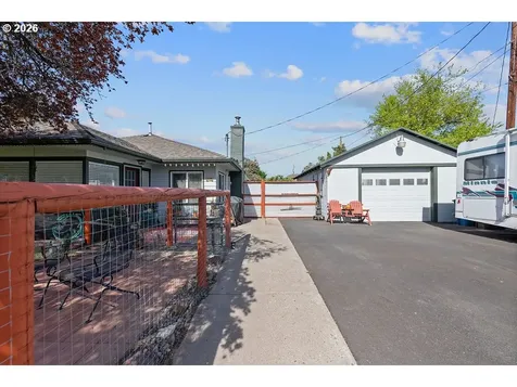 505 S Main Street Prineville OR 97754