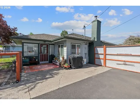 505 S Main Street Prineville OR 97754