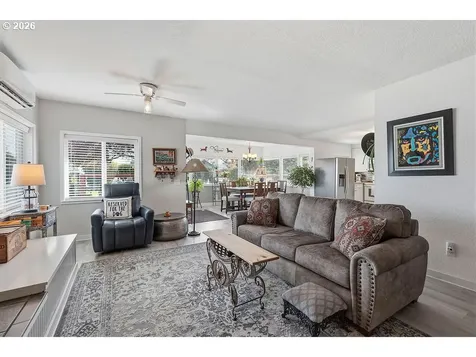 505 S Main Street Prineville OR 97754