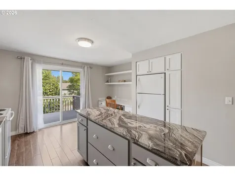 8225 SW Shenandoah Way Tualatin OR 97062