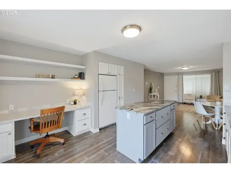 8225 SW Shenandoah Way Tualatin OR 97062