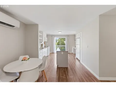 8225 SW Shenandoah Way Tualatin OR 97062