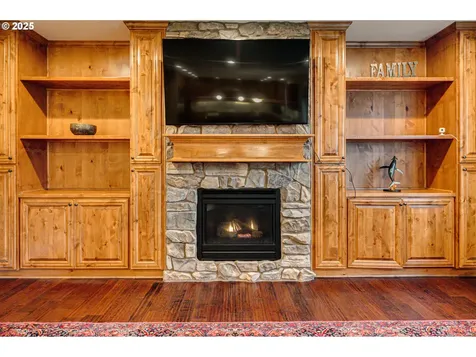 12805 NW 50th Avenue Vancouver WA 98685