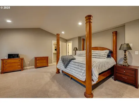12805 NW 50th Avenue Vancouver WA 98685