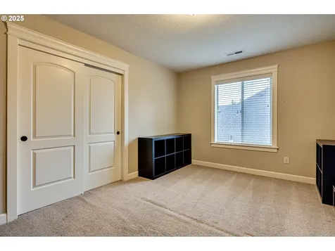 12805 NW 50th Avenue Vancouver WA 98685